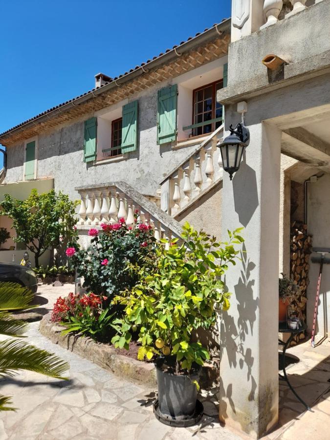 Vila La Ferme Des Oliviers Solliès-Pont Exteriér fotografie